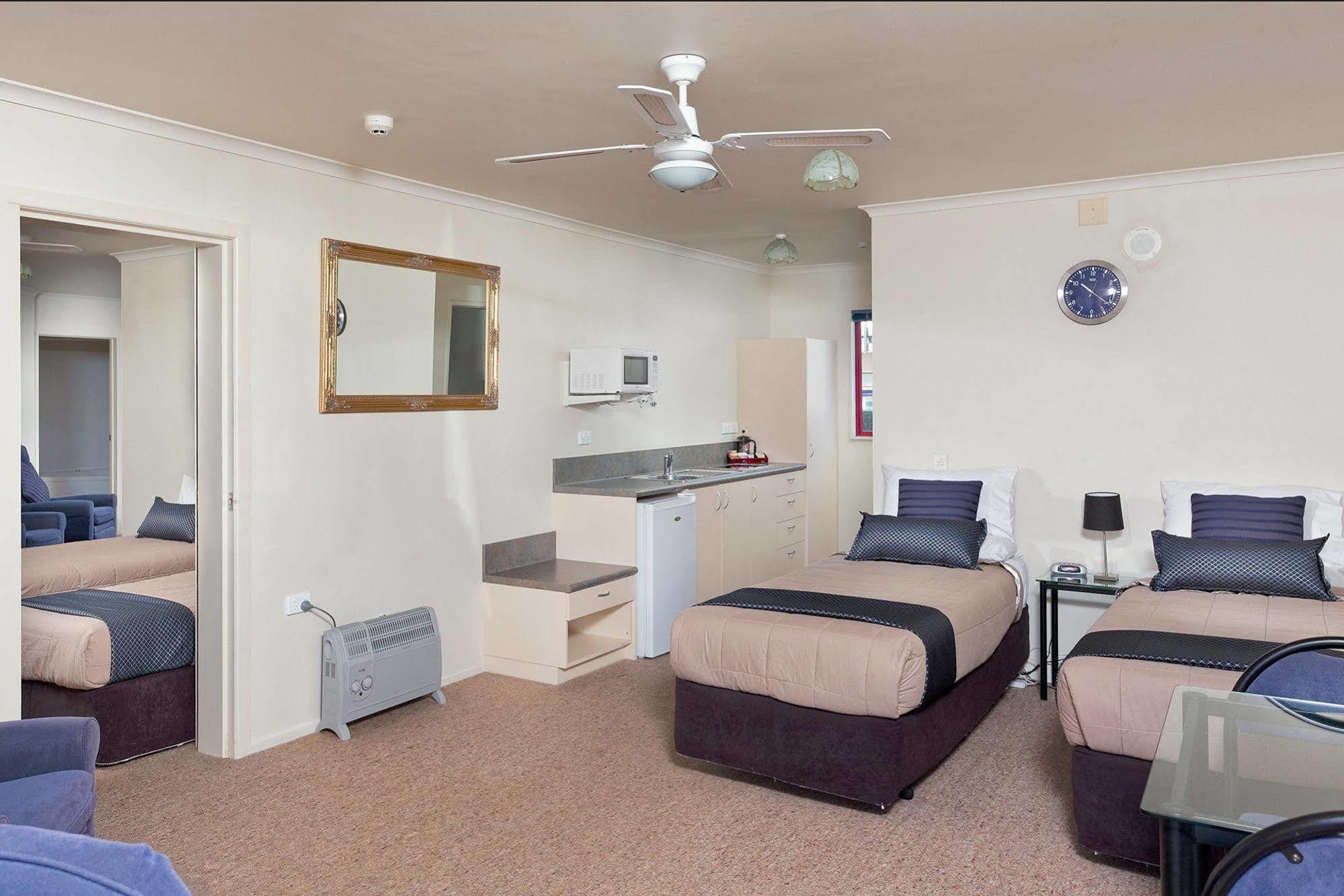 Bk'S Rotorua Motor Lodge Ngoại thất bức ảnh